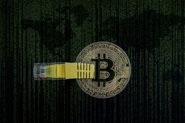 Digital cryptocurrency network graphic representing the Solana blockchain